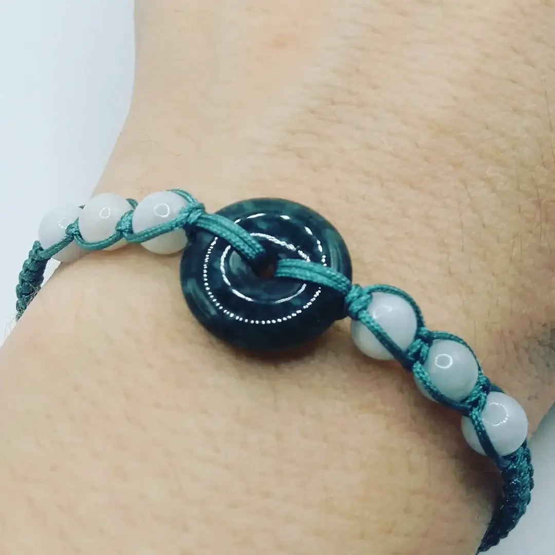 Natural blue jade beaded bracelet with 2 white jade beads